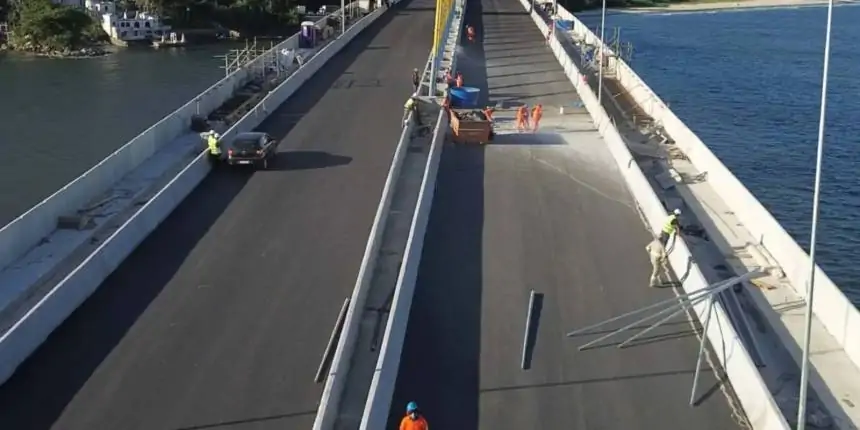 Ponte de Guaratuba recebe asfalto feito de pneus reciclados